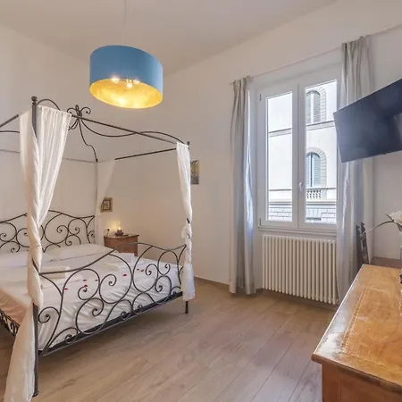 Casaldo's Guest house *